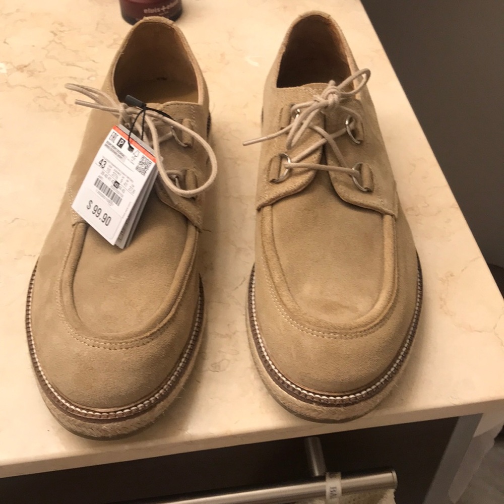 Zara Brown suede shoes